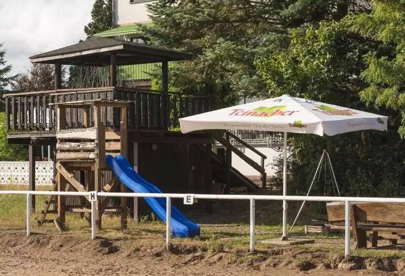 Hotelli Restaurant Häsfeld