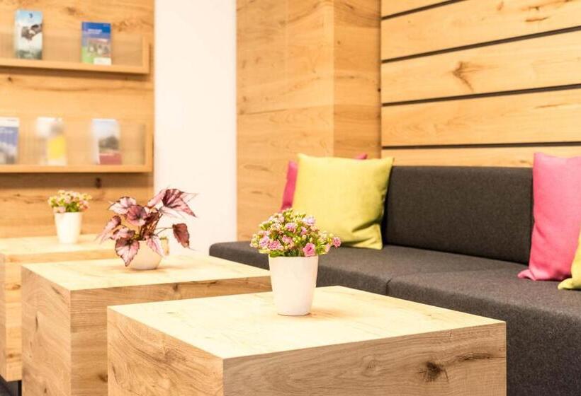 酒店 Restaurant Sonne