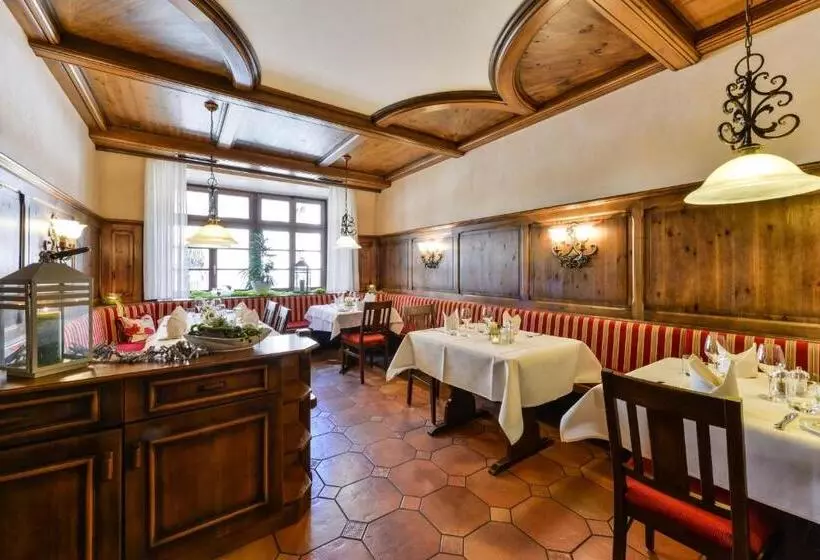Hotelli Restaurant Sonne