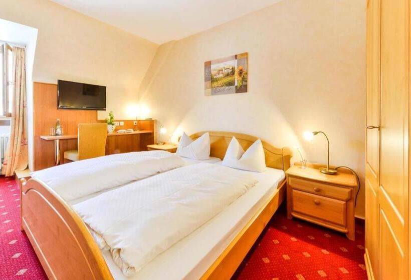 酒店 Restaurant Sonne