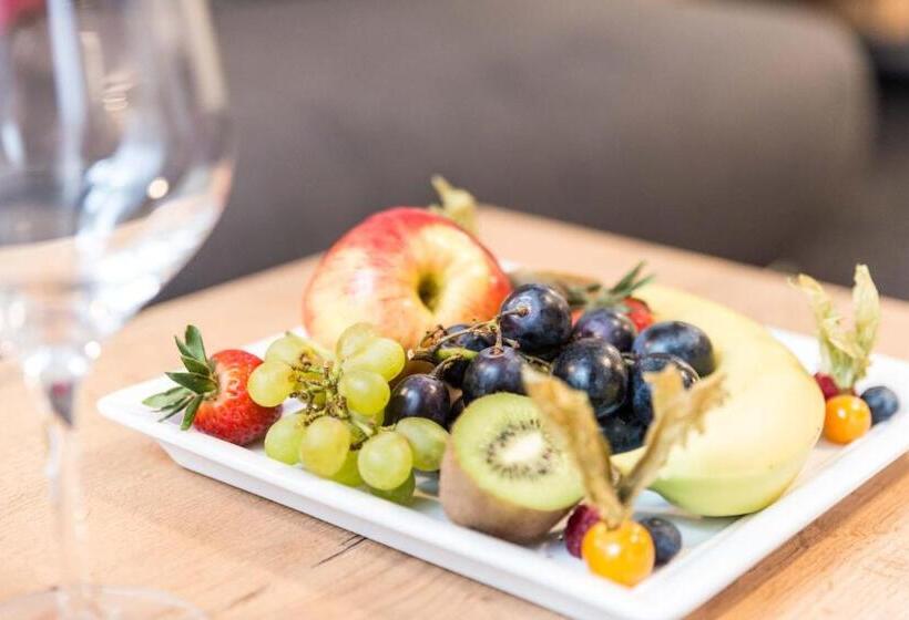 酒店 Restaurant Sonne