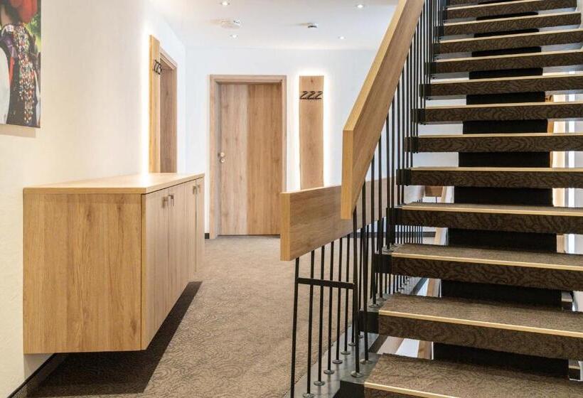 酒店 Restaurant Sonne