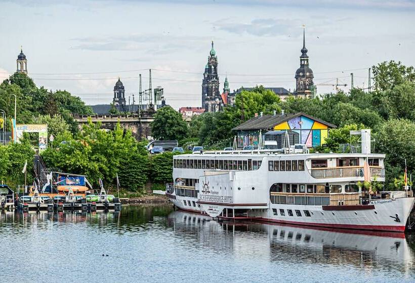 هتل Schiffsherberge Pöppelmann