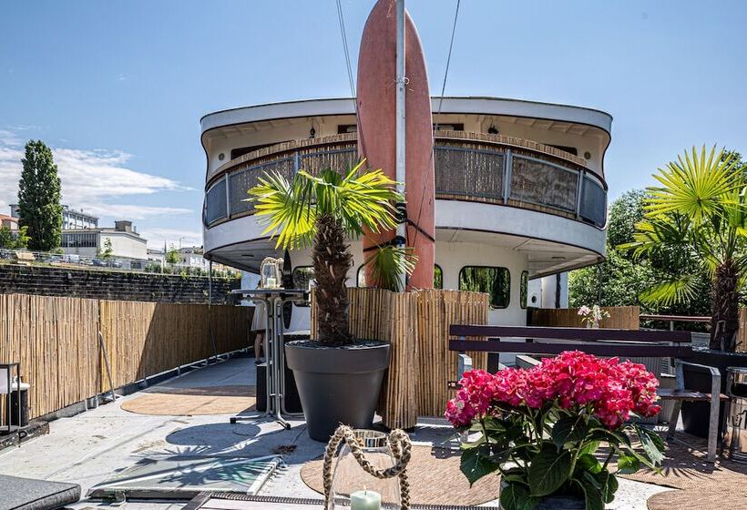 هتل Schiffsherberge Pöppelmann