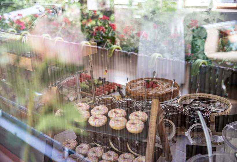 هتل Schiffsherberge Pöppelmann