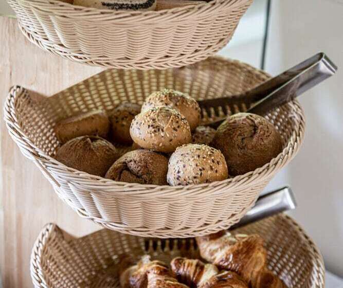 هتل Schiffsherberge Pöppelmann