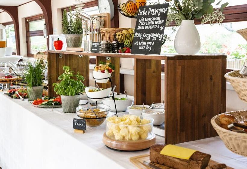 هتل Schiffsherberge Pöppelmann