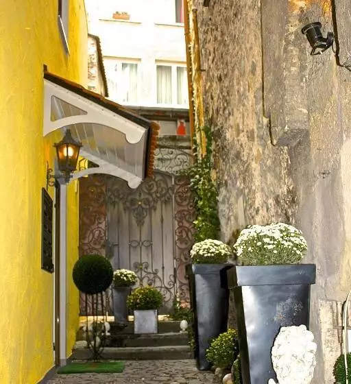 Hotelli Spiegel Garni