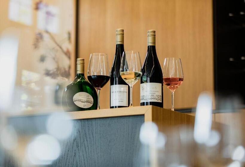 בית מלון כפרי Weingut Pastoriushaus   Artur Steinmann