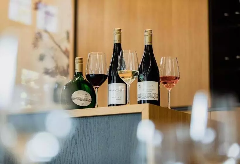 ホテル Weingut Pastoriushaus   Artur Steinmann