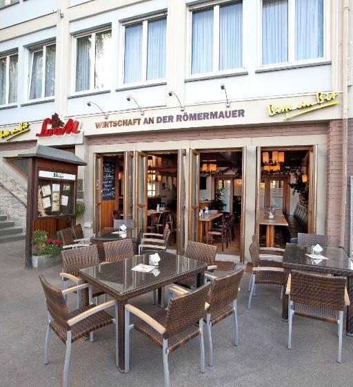 Loum Cityhotel An Der Römermauer