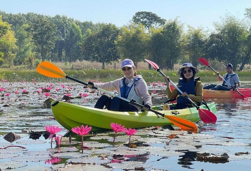 Bed and Breakfast Bkl Happy World