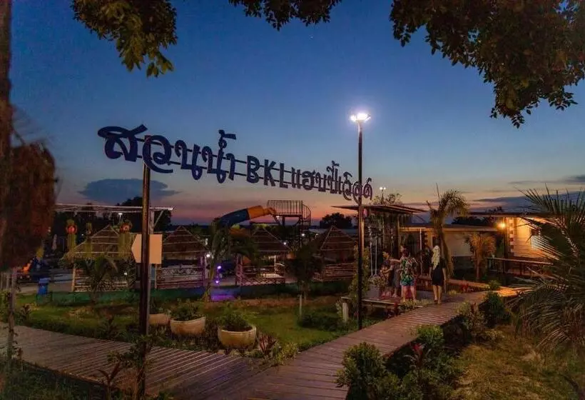 Aamiaismajoitus (B&B) Bkl Happy World