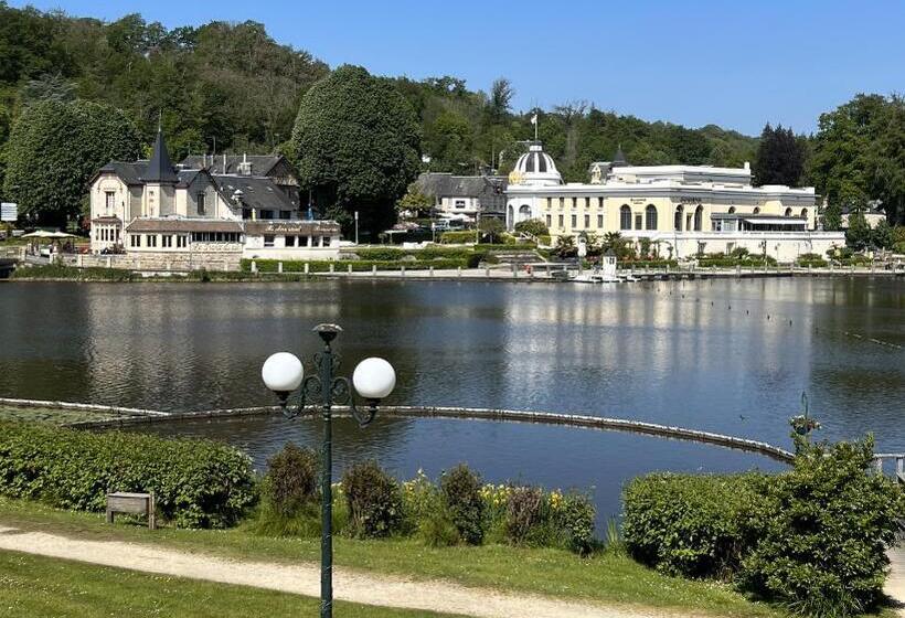 민박 Manoir De La Prise Tarot