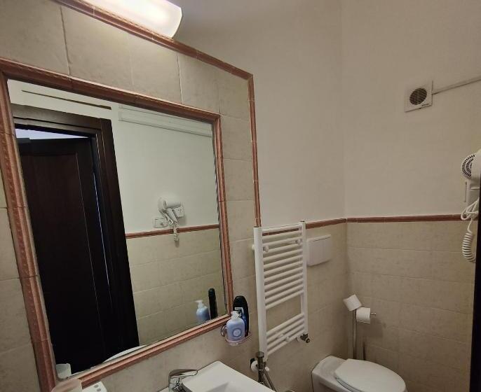 Отель Acciaroli