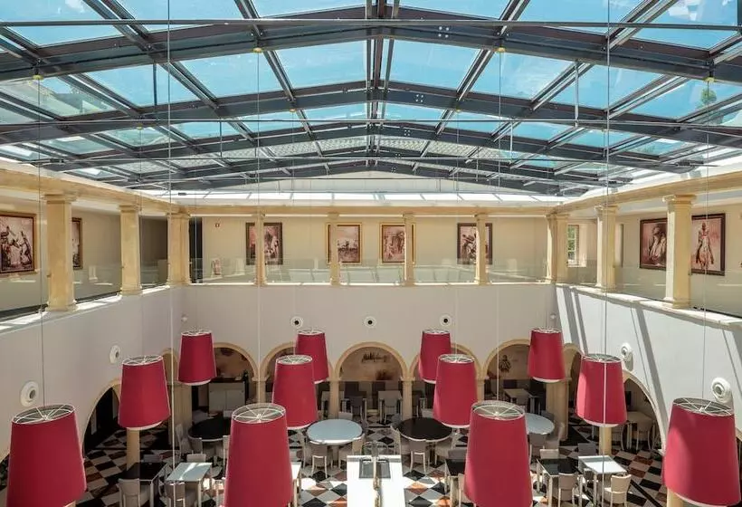 ホテル Vila Gale Collection Tomar