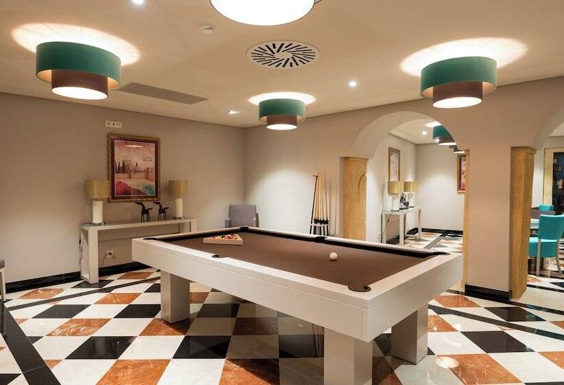 هتل Vila Gale Collection Tomar