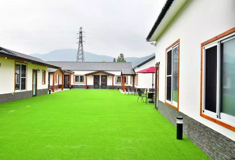 Leju Diary B&b