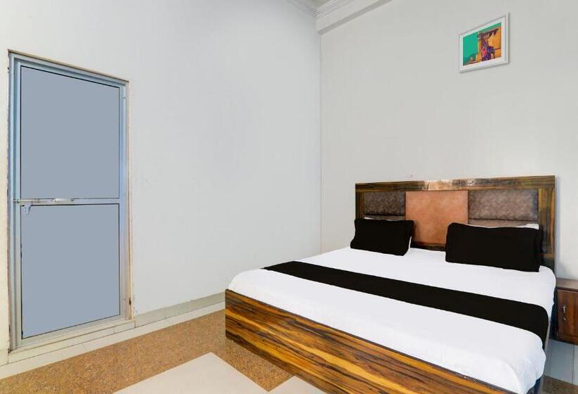 בית מלון כפרי O Shivatri Reshort