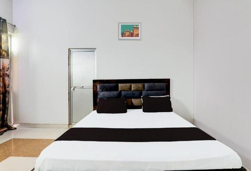 בית מלון כפרי O Shivatri Reshort