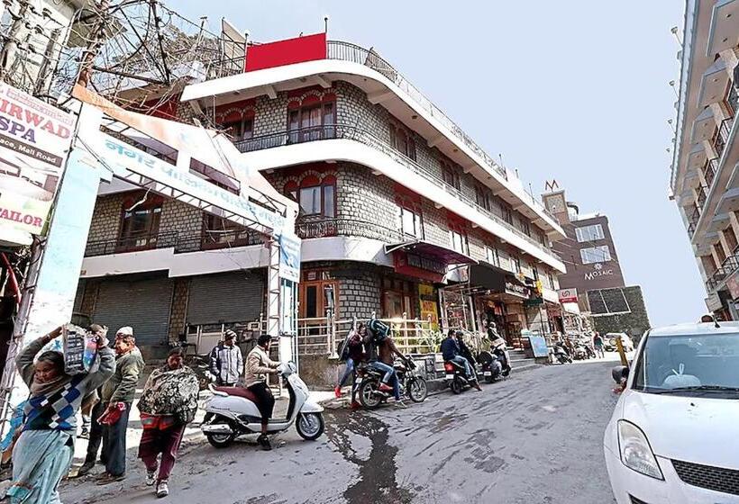 בית מלון כפרי The Abhinandan