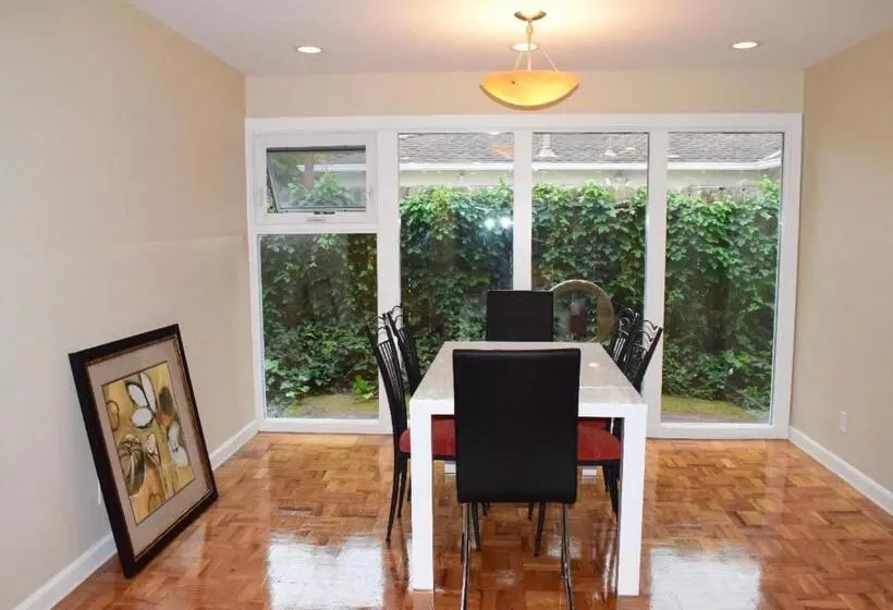 Majatalo Silicon Valley Palo Alto Stanford Prime Location