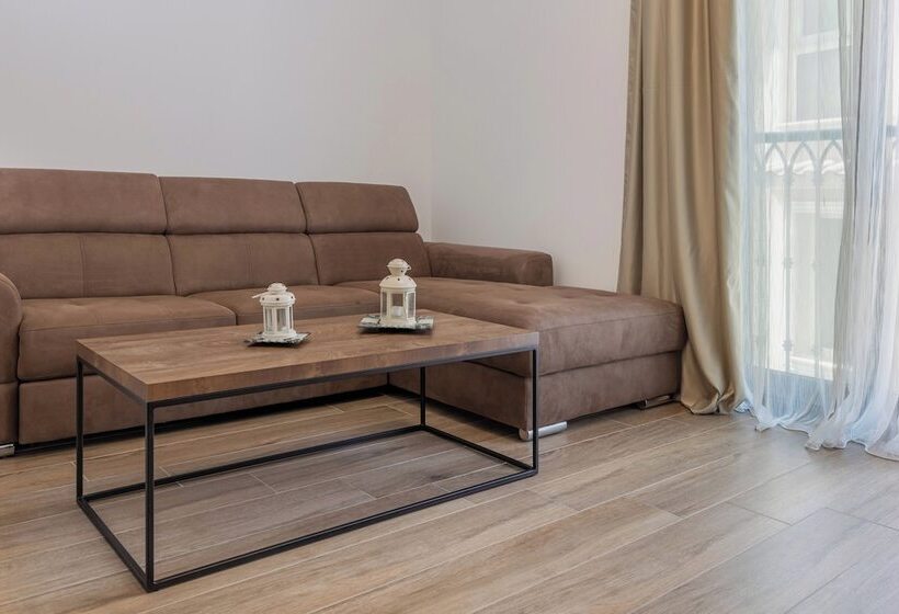 هتل Diplomat By Aycon