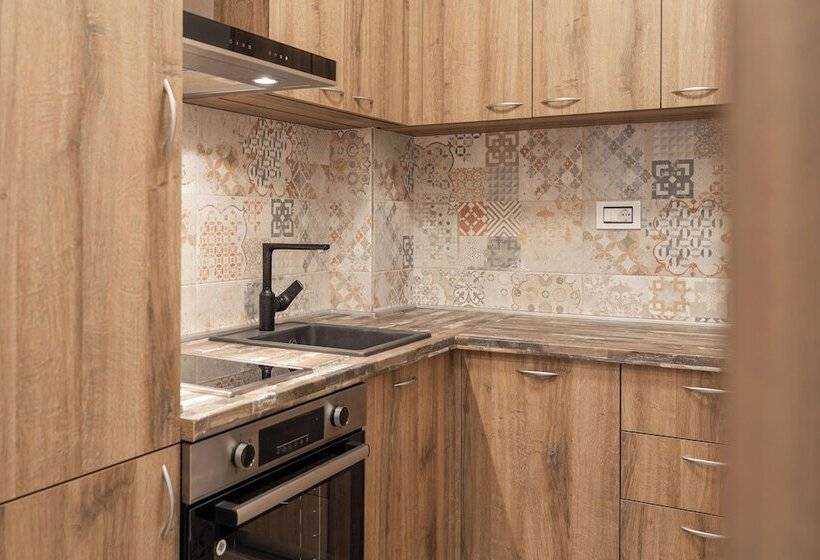 هتل Diplomat By Aycon