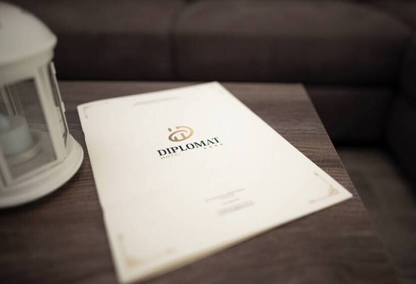 هتل Diplomat By Aycon