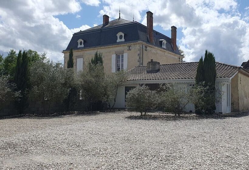 Bed and Breakfast Domaine De L Ourbise