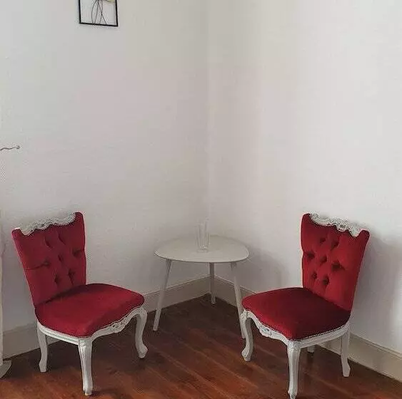 ベッドアンドブレックファースト Domaine De L Ourbise