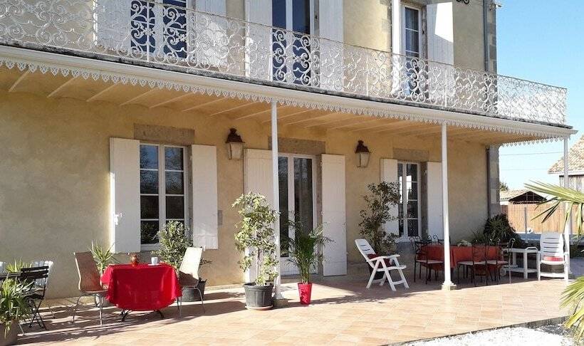 Bed and Breakfast Domaine De L Ourbise