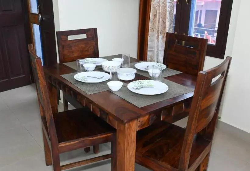 Aamiaismajoitus (B&B) Om Niwas Homestay