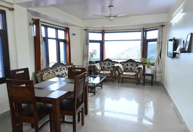 مبيت وإفطار Om Niwas Homestay