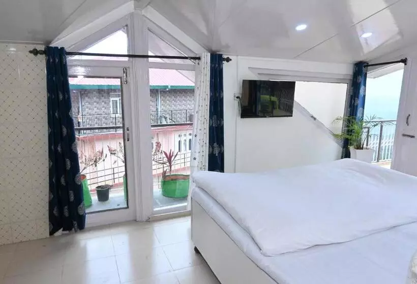 Aamiaismajoitus (B&B) Om Niwas Homestay