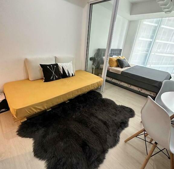 Azure Executive Room Beachview