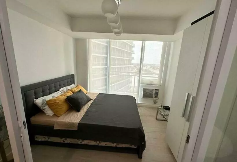 Azure Executive Room Beachview