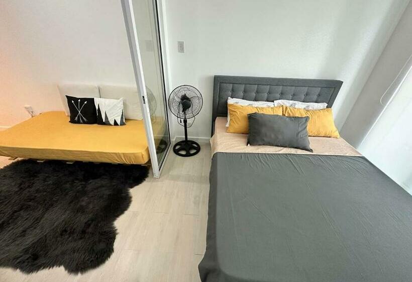 Azure Executive Room Beachview