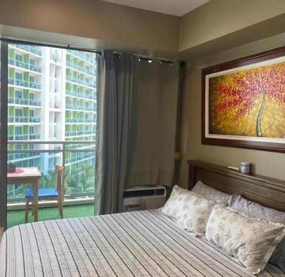 Azure Executive Room Beachview