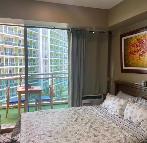 Azure Executive Room Beachview