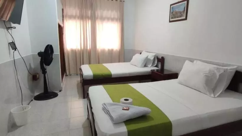 ホテル Luna Verde