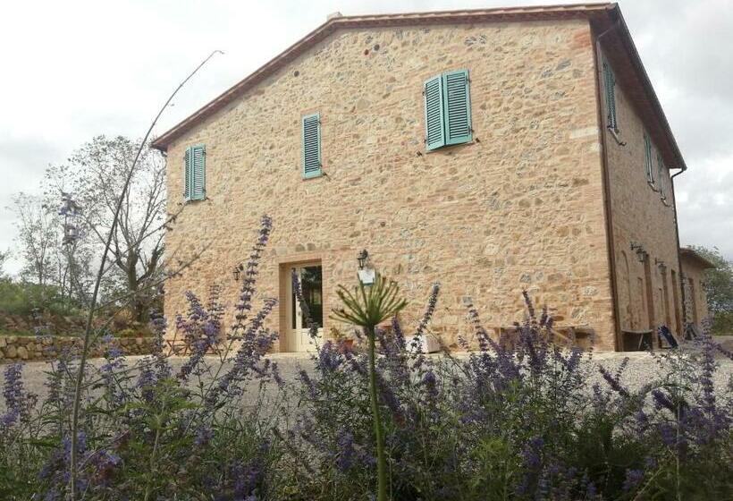 ホテル Podere Stabbiatelli