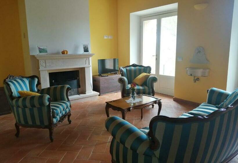 ホテル Podere Stabbiatelli