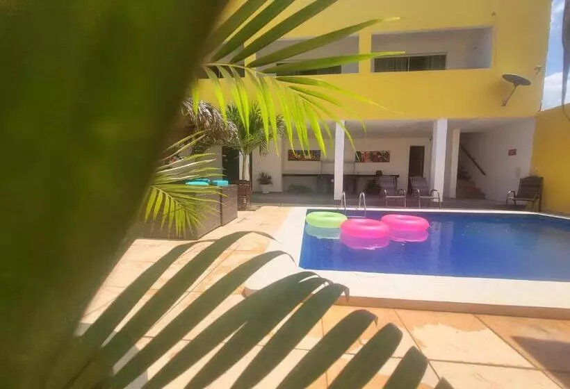 Hotelli Pousada Amarante Praia 1