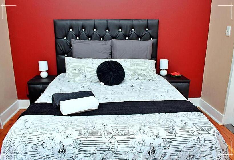 Pension The Global Link Hub