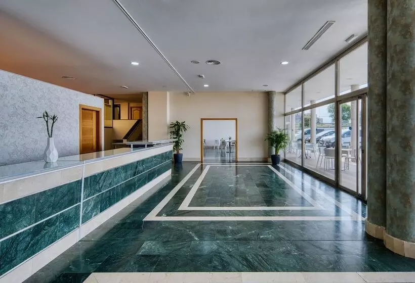 Hotelli Checkin Madrid Móstoles