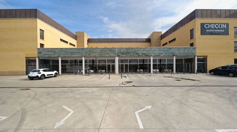 בית מלון כפרי Checkin Madrid Móstoles