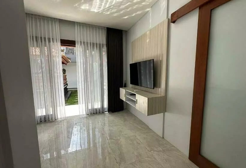 Anchor Guest Rooms At Dukuh Sagara