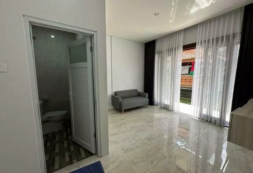 Anchor Guest Rooms At Dukuh Sagara