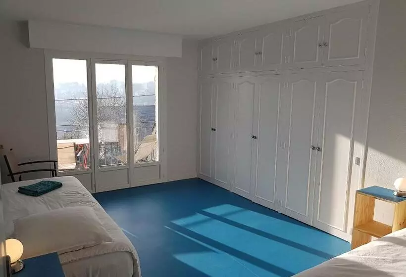 تختخواب و صبحانه Les Balcons Du Trégor